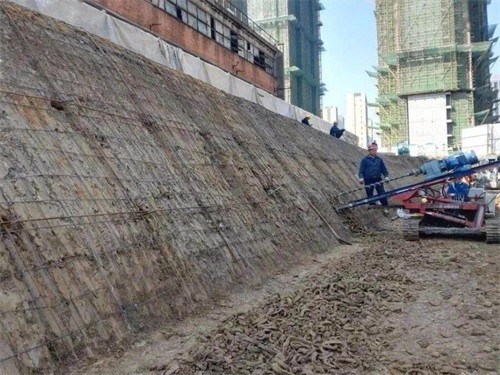 方山建筑边坡支护